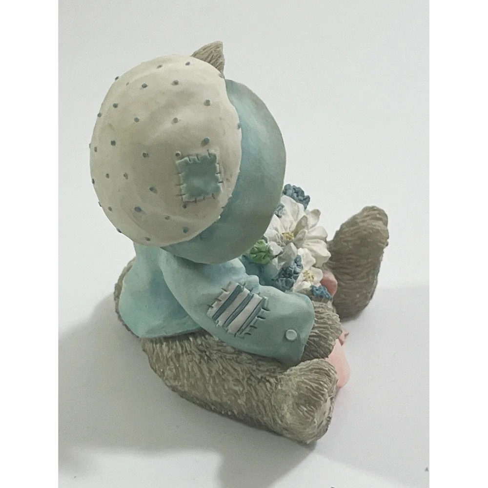 Calico Kittens My Love Blossoms For You 102547‎ Boy With Flowers